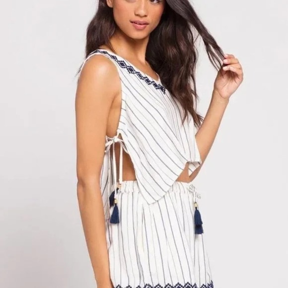 L*Space Bridget Top - Picture 2 of 8